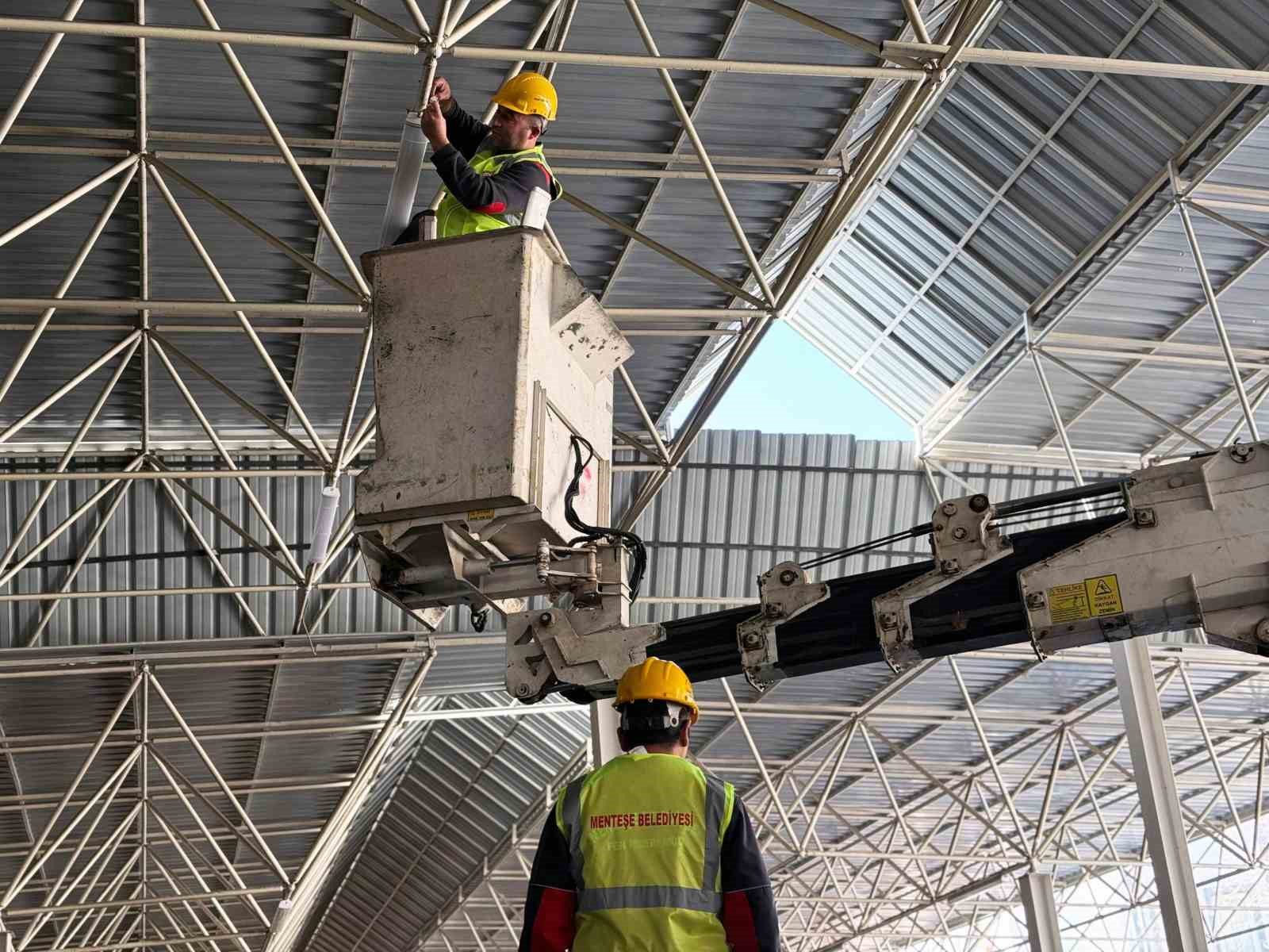 Pazarcılar İstedi, Başkan Köksal Yaptı