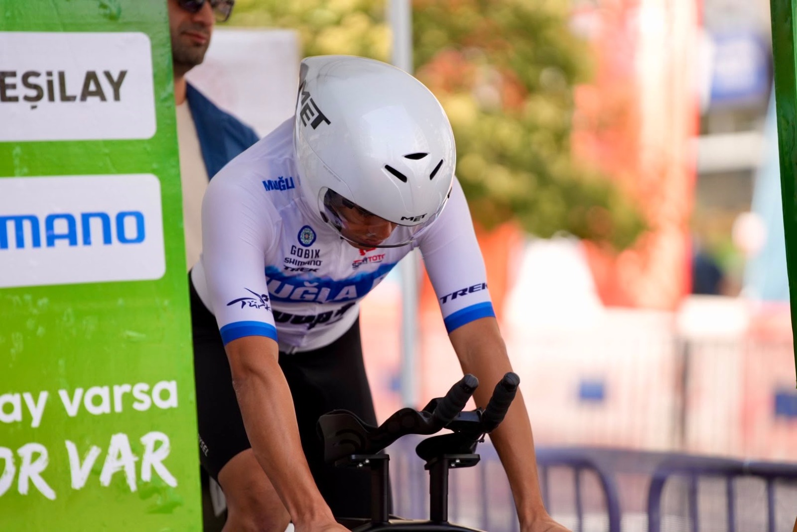 Büyükşehir’in Şampiyon Pedalı Milli Formayla Avrupa’da