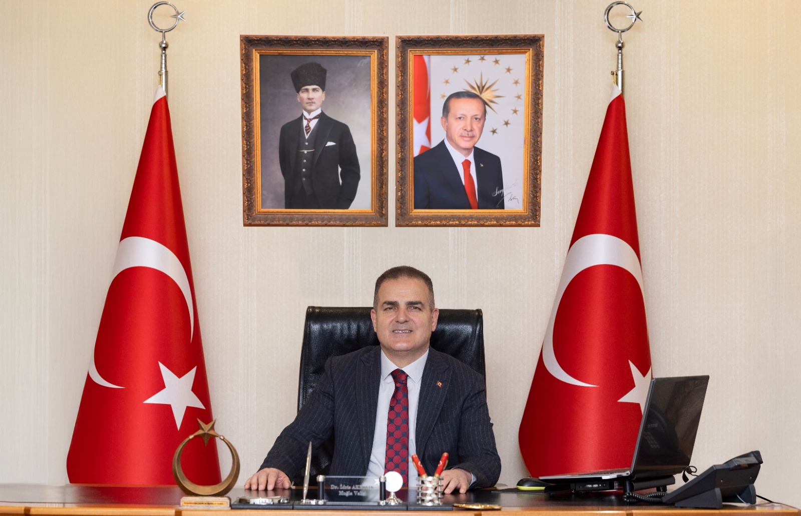 Valimiz Sayın Dr. İdris Akbıyık’ın 19 Ekim Muhtarlar Günü Mesajı