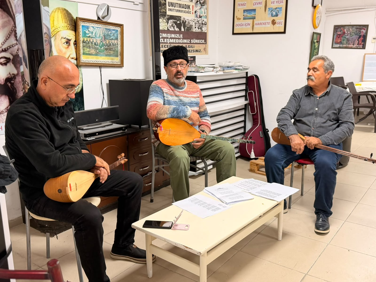 Datça’da Âşık Feyzullah Çınar 43’üncü Ölüm Yıl Dönümünde Anıldı