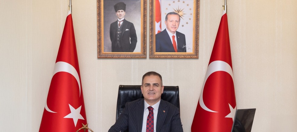 Muğla valisı Sayın Dr. İdris Akbıyık'ın Ramazan Bayramı Mesajı.
